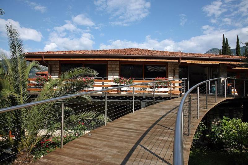 מאלצ'סינה Hotel Sailing Center מראה חיצוני תמונה